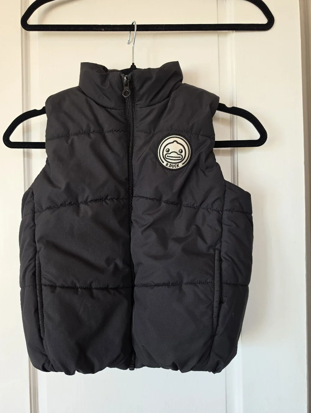 B Duck Size 7 Kids Black Jacket with Reflective Logo